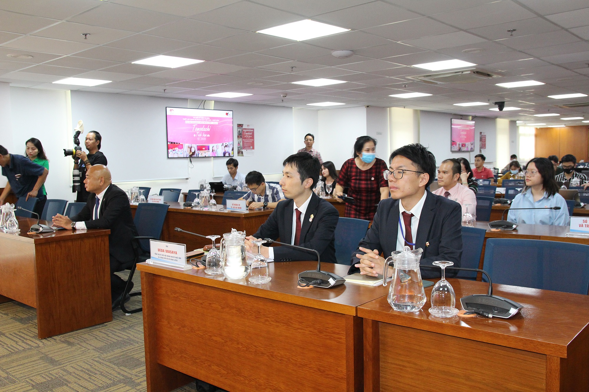 Quang cảnh buổi họp báo (Ảnh: H.H).